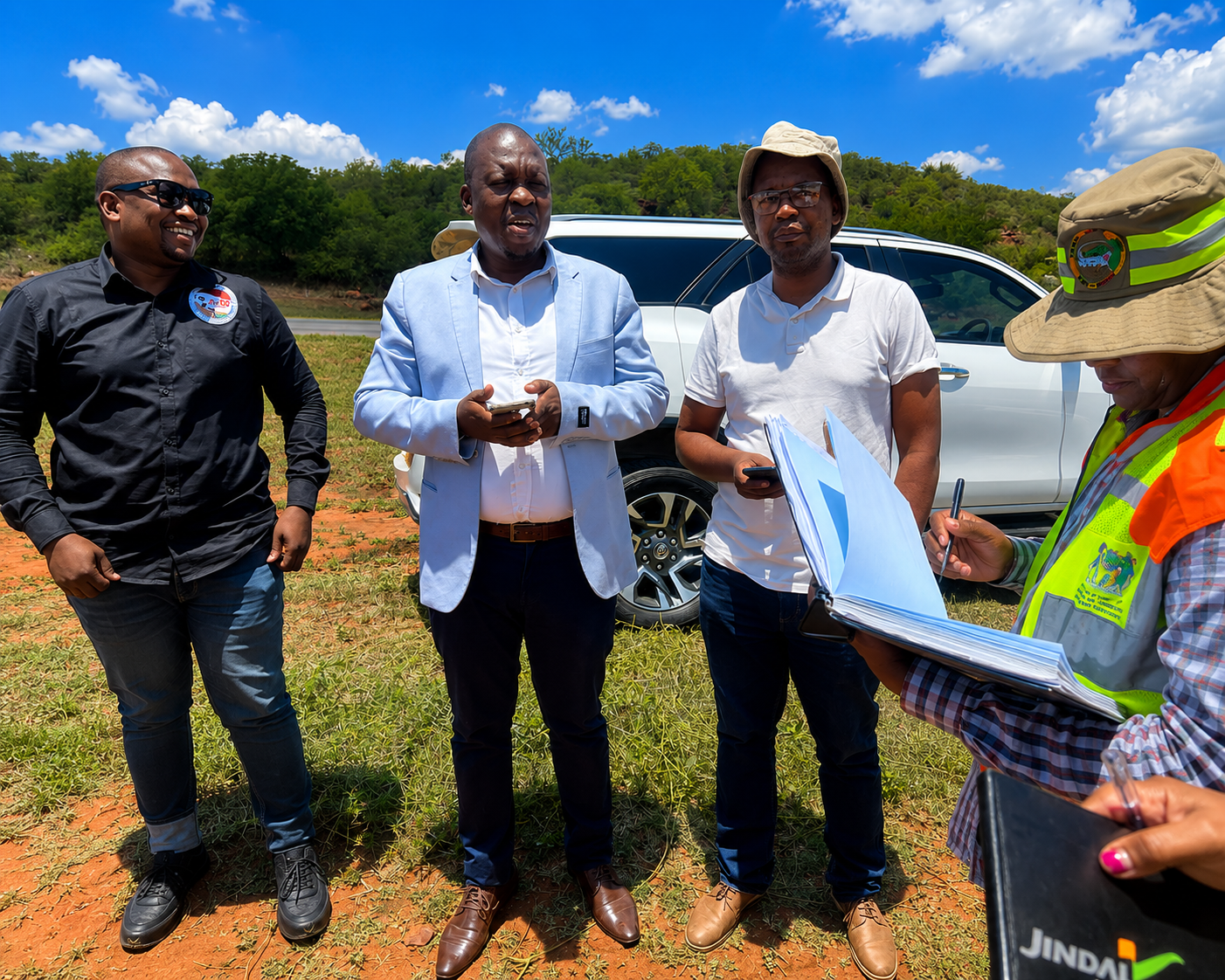 Intanda team coordinating work on site